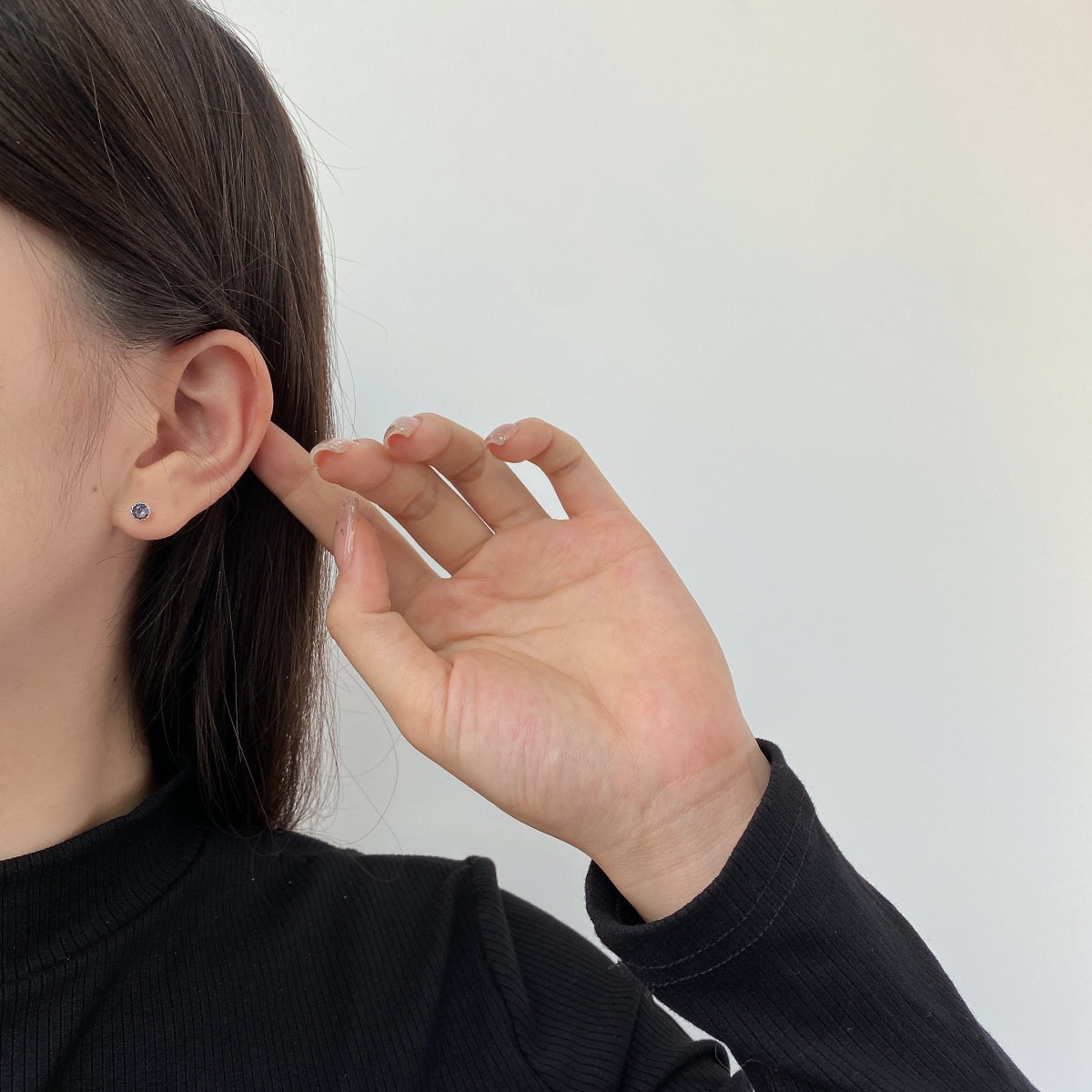 [ORA ]Sparkling Colorful Round Shape Earrings