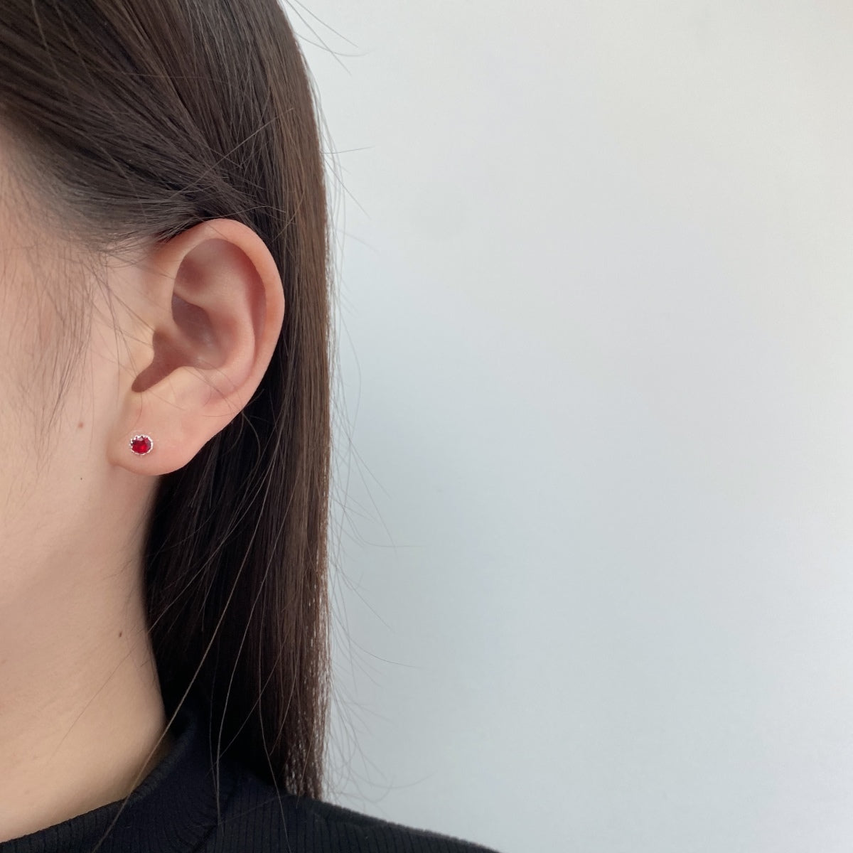 [ORA ]Sparkling Colorful Round Shape Earrings