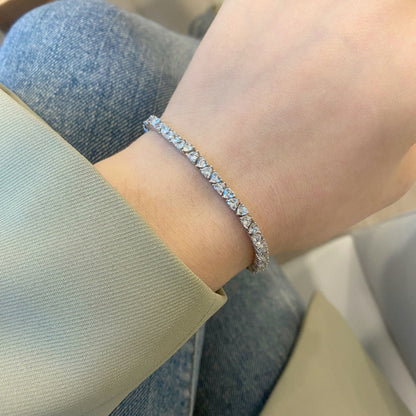 [ORA ]Dazzling Romantic Heart Shape Lover Bracelet