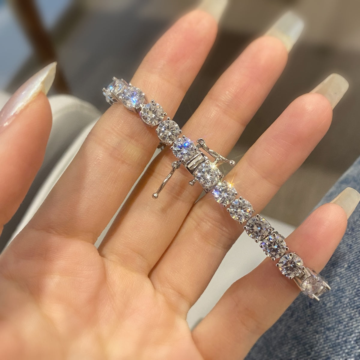 [ORA ]0.75 Carat Dazzling Round Cut Wedding Bracelet
