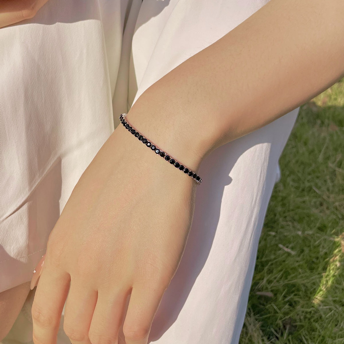 [ORA ]Radiant Colorful Round Cut Party Bracelet