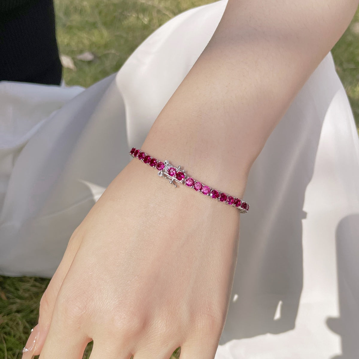 [ORA ]Radiant Colorful Round Cut Party Bracelet
