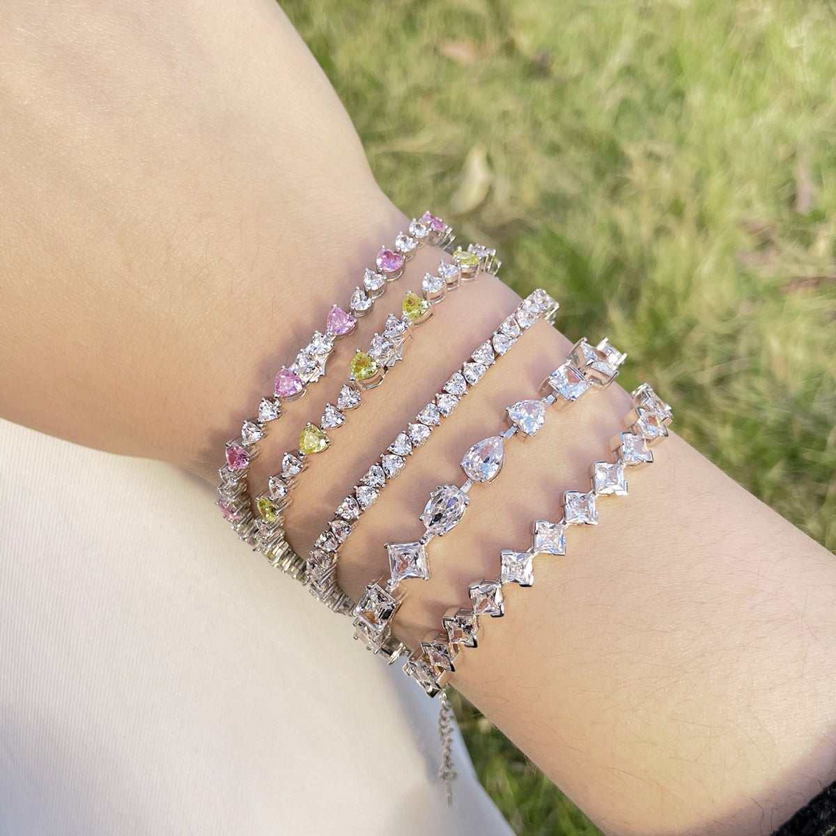 [ORA ]Unique Exquisite Multi Cut Daily Bracelet