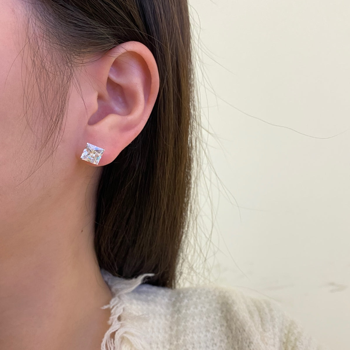 [ORA ]Ornate Square Shape Earrings