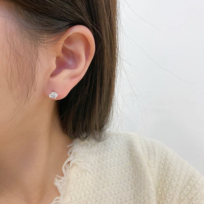 [ORA ]Unique Round Shape Earrings