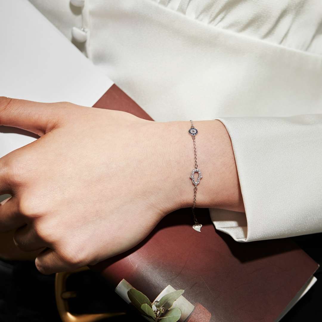 [ORA ]Gost Shape & Round Shape Necklace