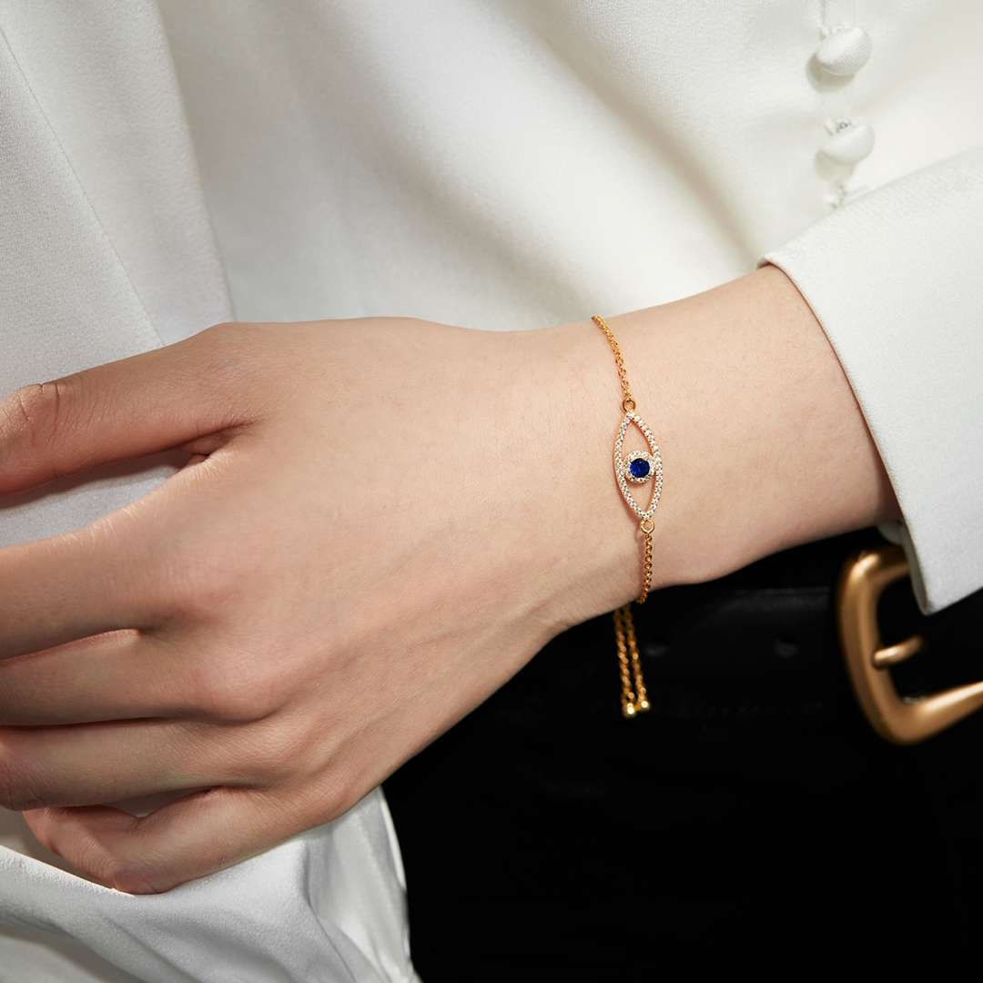 [ORA ]Devil's Eye Hollow Design Bracelet