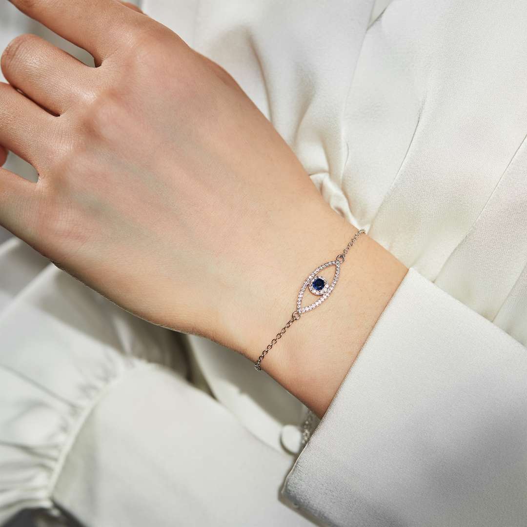 [ORA ]Devil's Eye Hollow Design Bracelet