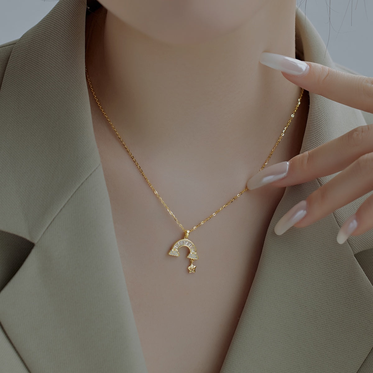 [ORA ]Unique Rainbow Star Necklace
