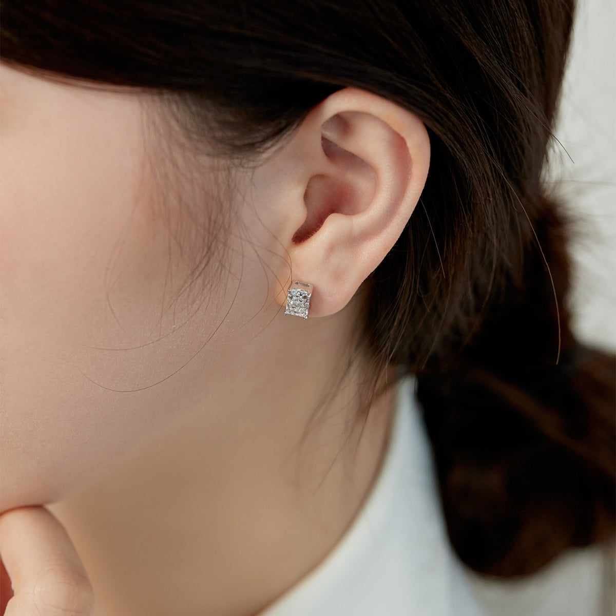 [ORA ]Radiant Luxurious Princess Cut Daily Earrings