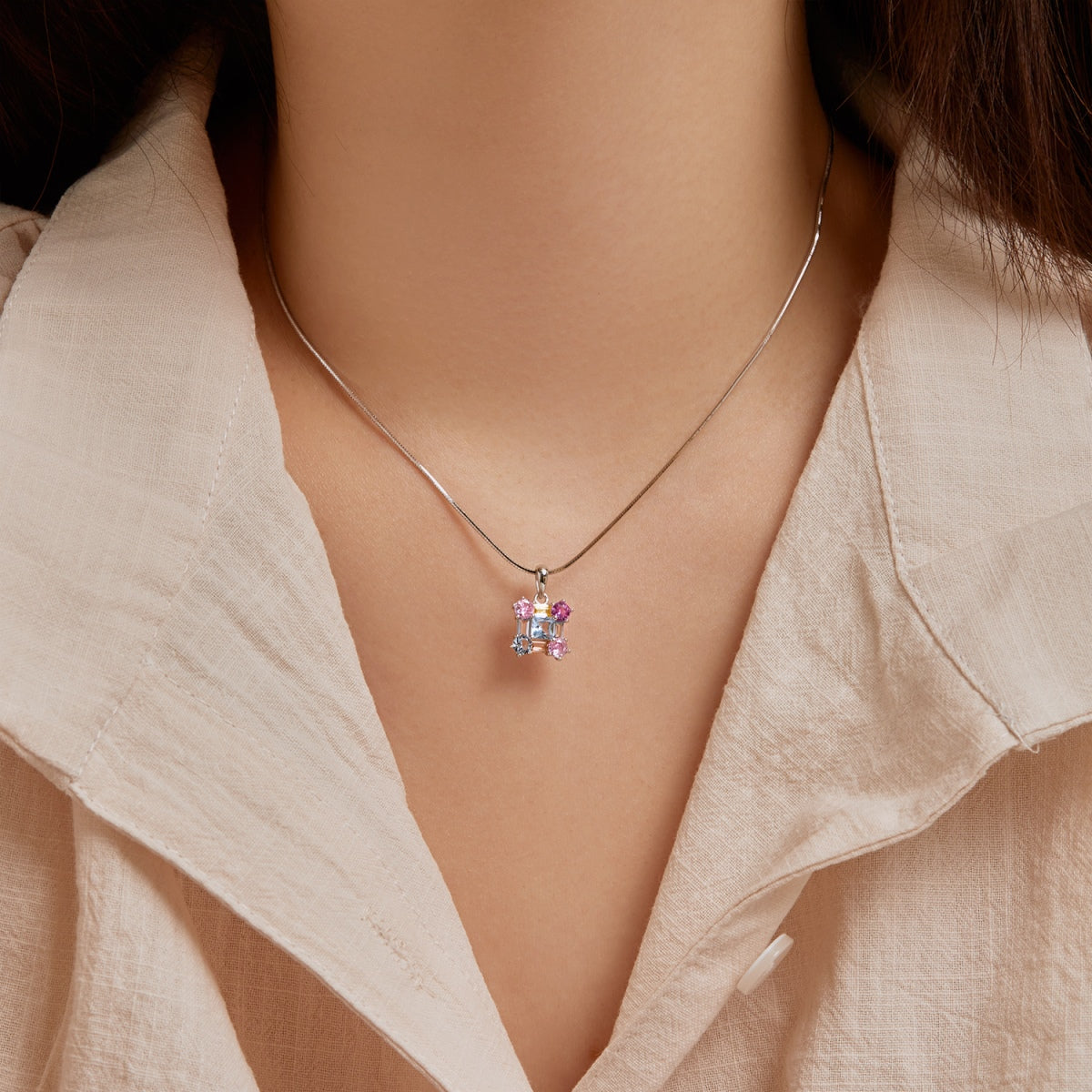 [ORA ]Gorgeous Multi Colorful Necklace