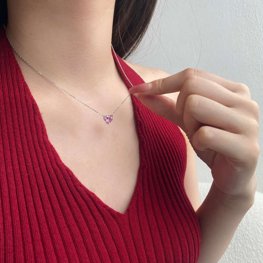 [ORA ]6.0 carat Radiant Heart Shape Necklace