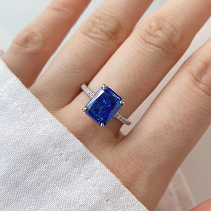 [ORA ]4.0 Carat Luxurious Engagement Ring