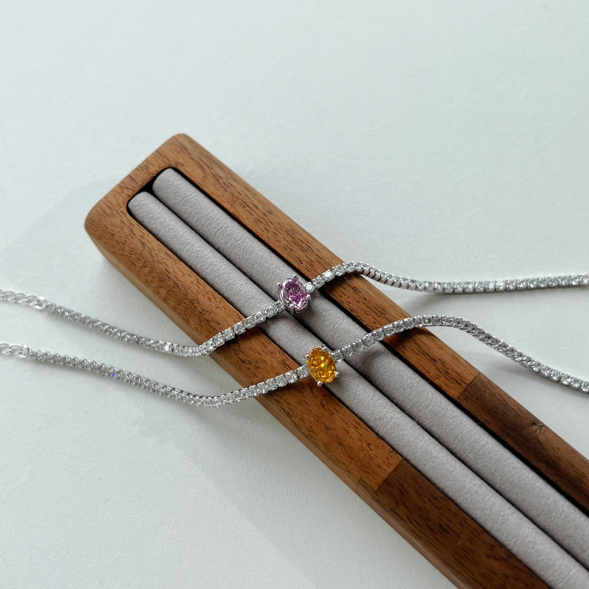 [ORA ]0.75 Carat Exquisite Oval Cut Daily Bracelet