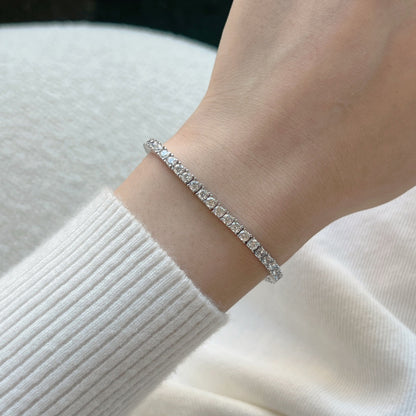 [ORA ]Dainty Charming Round Cut Tennis Bracelet