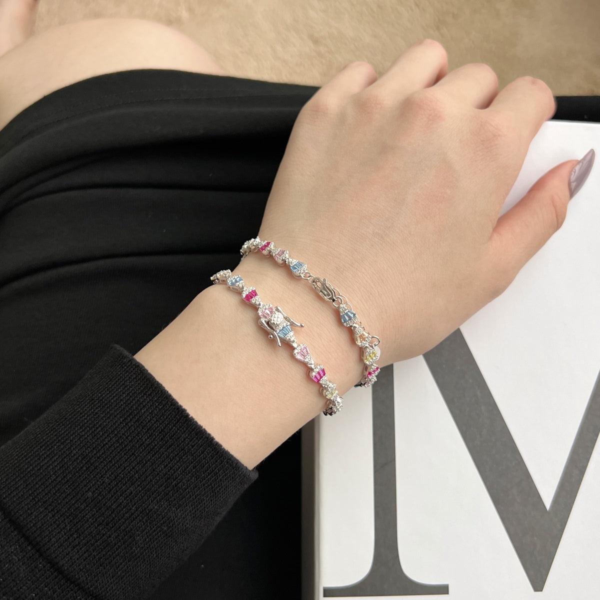 [ORA ]Radiant Water Drop Shape Daily Bracelet