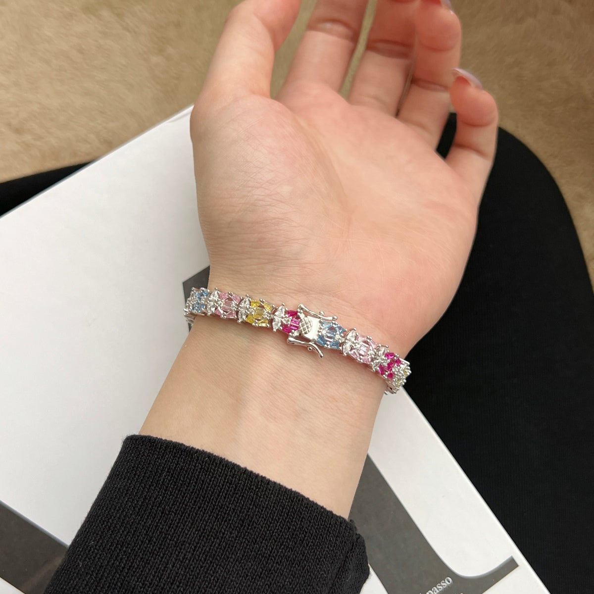 [ORA ]Delicate Colorful Multi Cut Party Bracelet