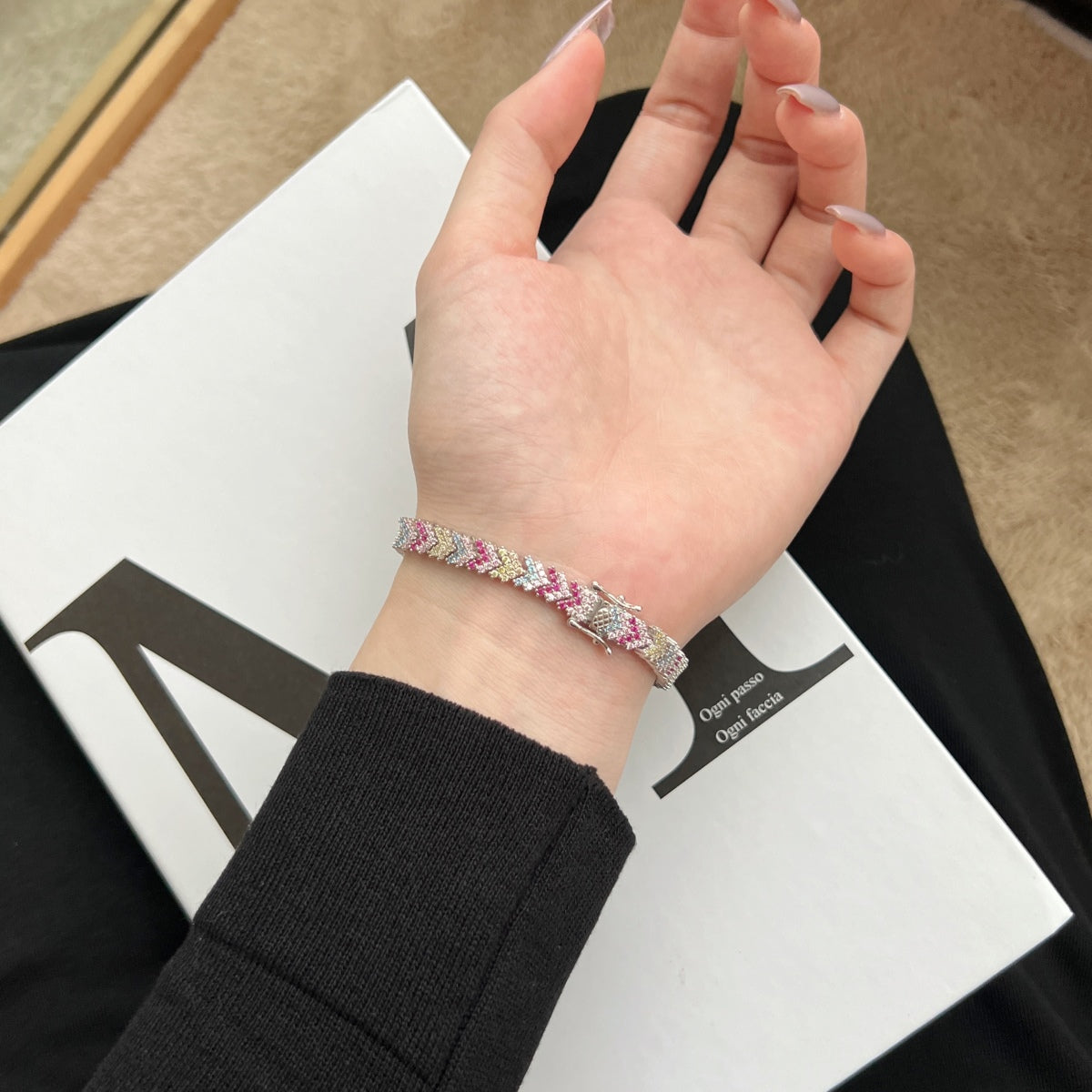 [ORA ]Ornate Sparkling Round Cut Party Bracelet