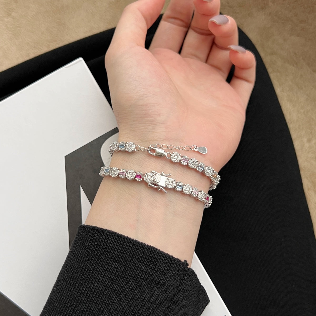 [ORA ]Dazzling Radiant Multi Cut Daily Bracelet