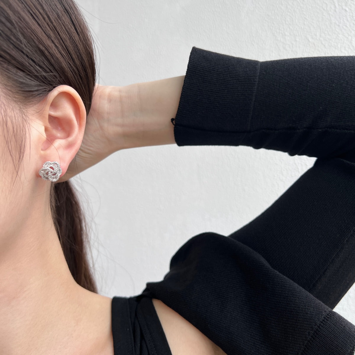 [ORA ]Exquisite Flower Shape Daily Earrings