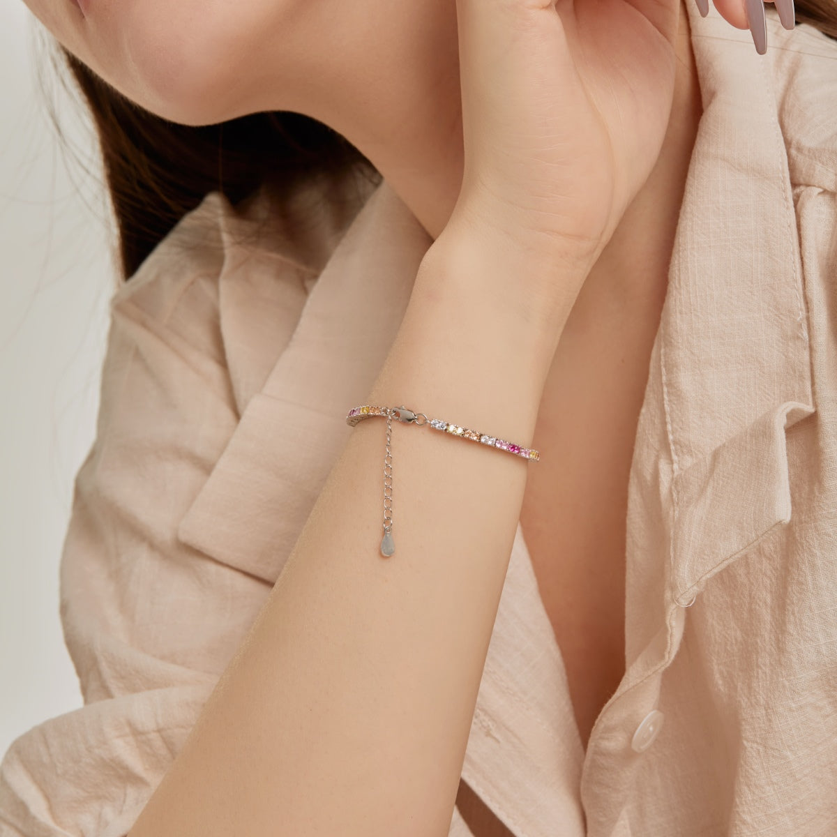 [ORA ]Delicate Romantic Heart Shape Lover Bracelet