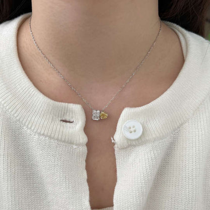 [ORA]Dazzling Square & Heart Shape Necklace