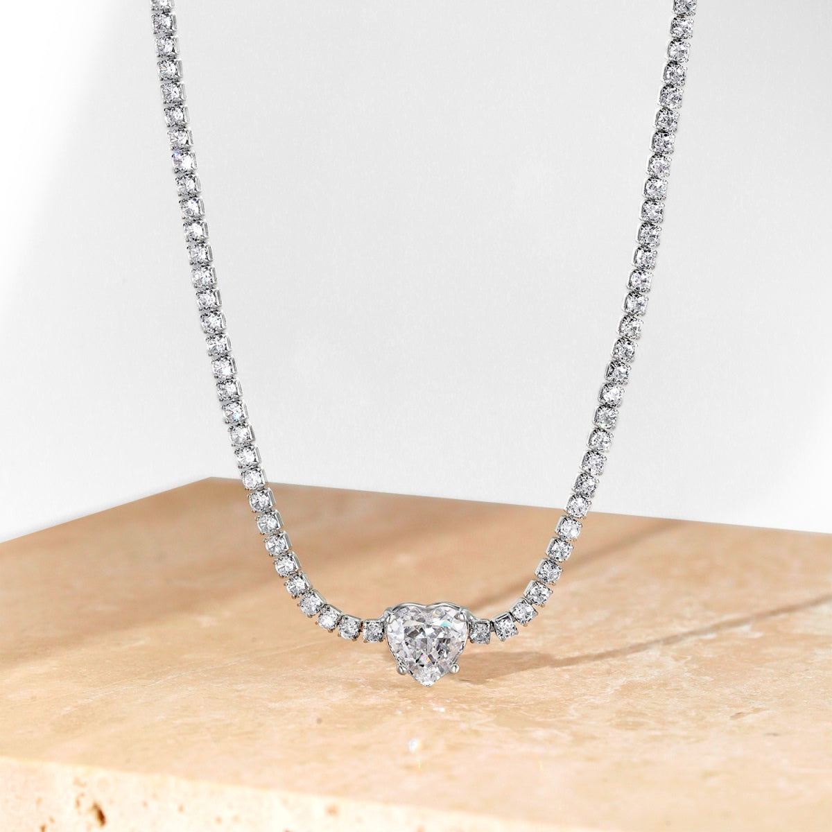 [ORA ]2.0 Carat Sparkling Tennis Heart Cut Necklace