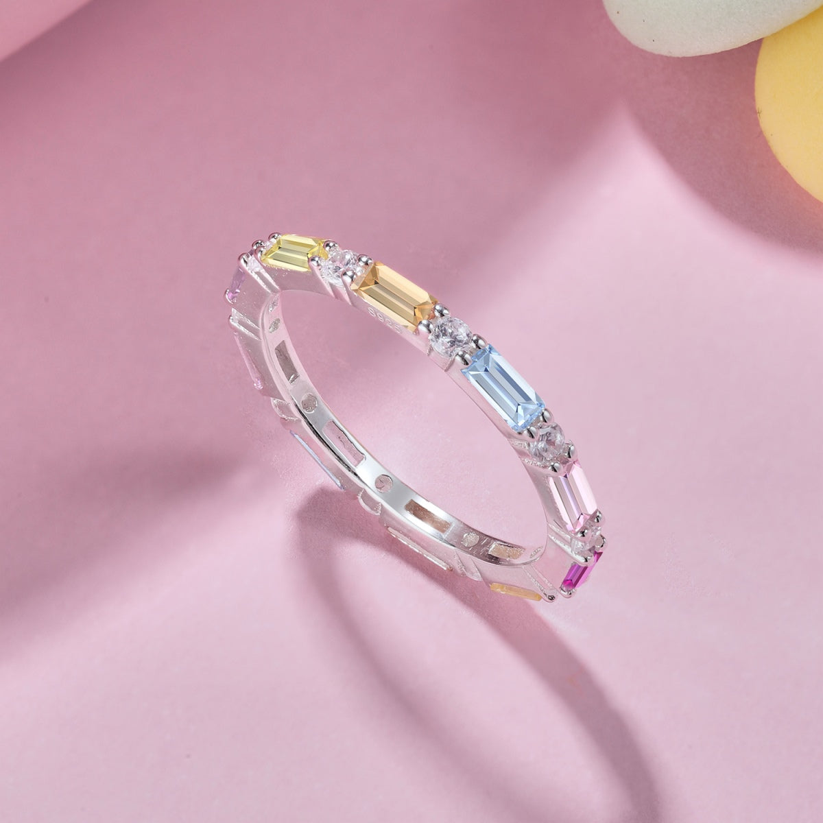 [ORA ]Lively In Shades Elegant Radiant Cut Daily Ring