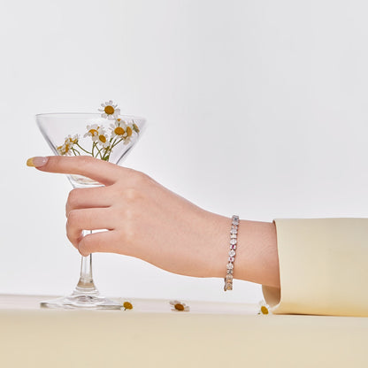 [ORA ]Dazzling Radiant Multi Cut Daily Bracelet