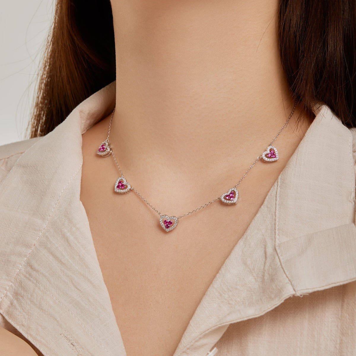 [ORA ]Sparkling Five Heart Necklace
