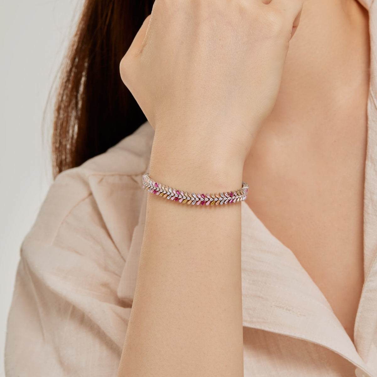 [ORA ]Dainty Radiant Emerald Cut Daily Bracelet