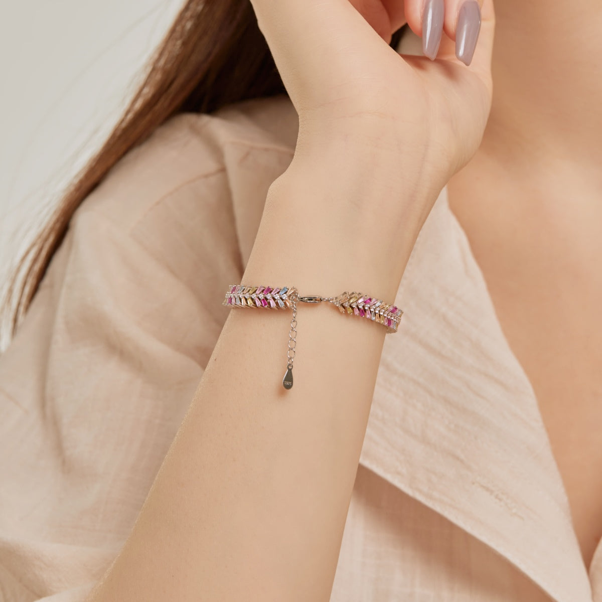 [ORA ]Dainty Radiant Emerald Cut Daily Bracelet