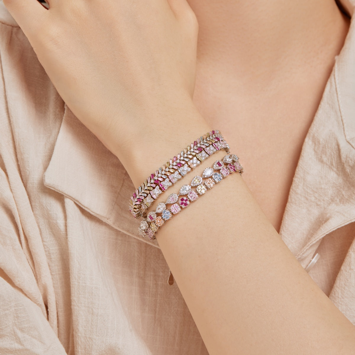 [ORA ]Dainty Radiant Emerald Cut Daily Bracelet