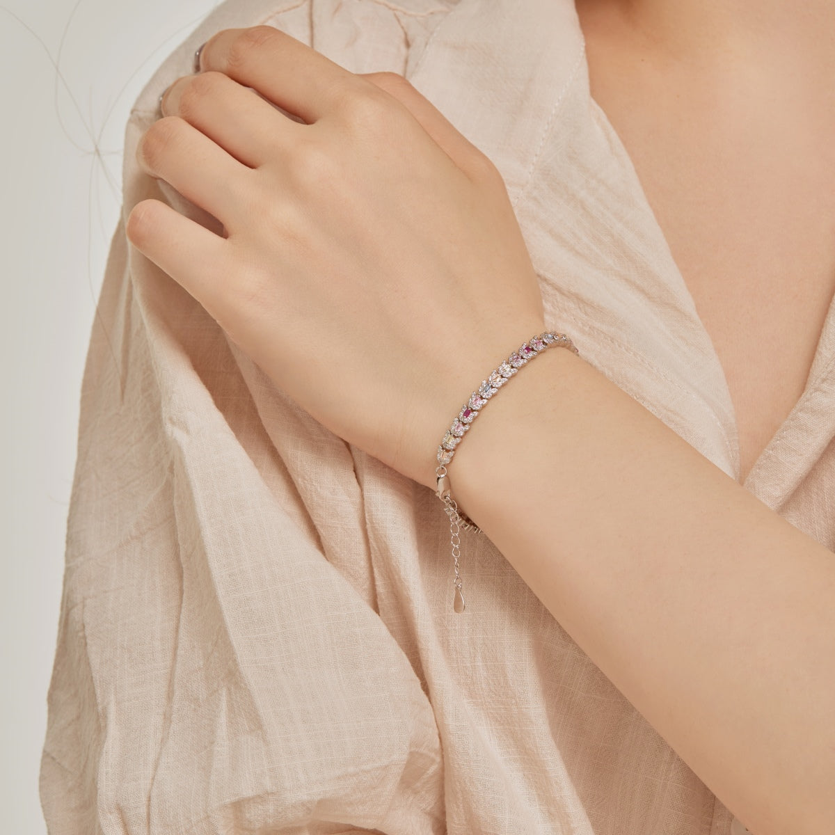 [ORA ]Delicate Colorful Multi Cut Daily Bracelet