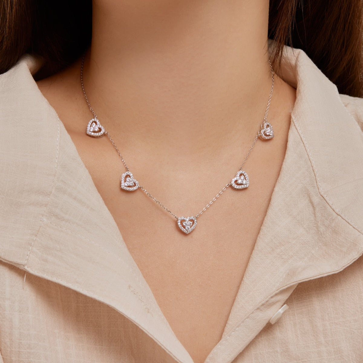 [ORA ]Sparkling Five Heart Necklace