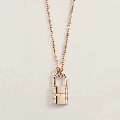 [ORA]HM ADVANCED NICHE LOCK HEAD NECKLACE DIAMONDS
