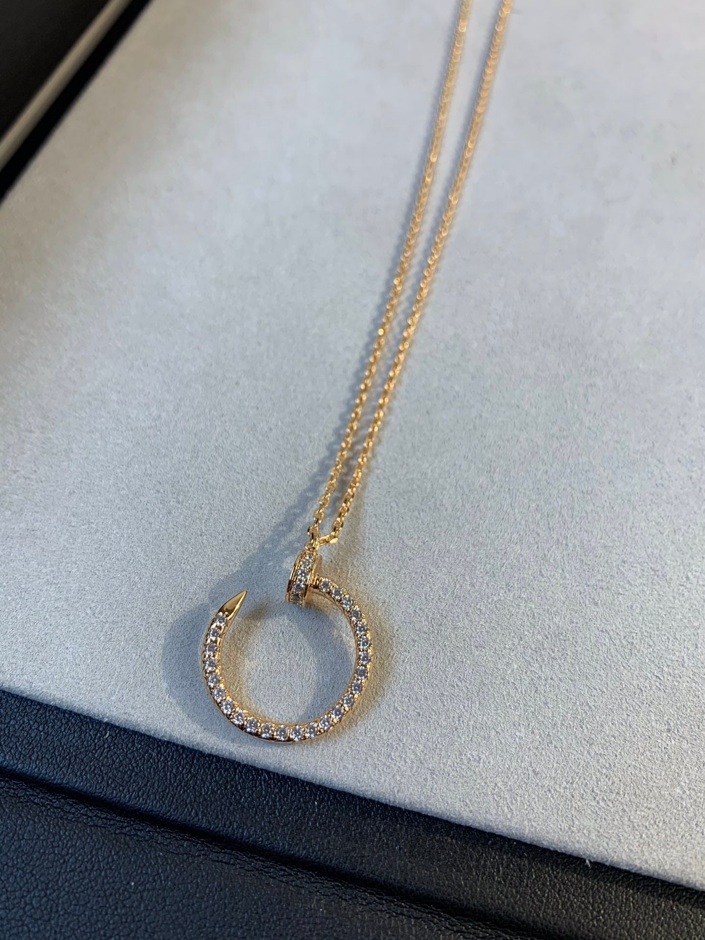 [ORA]JUSTE NECKLACE PINK GOLD DIAMONDS