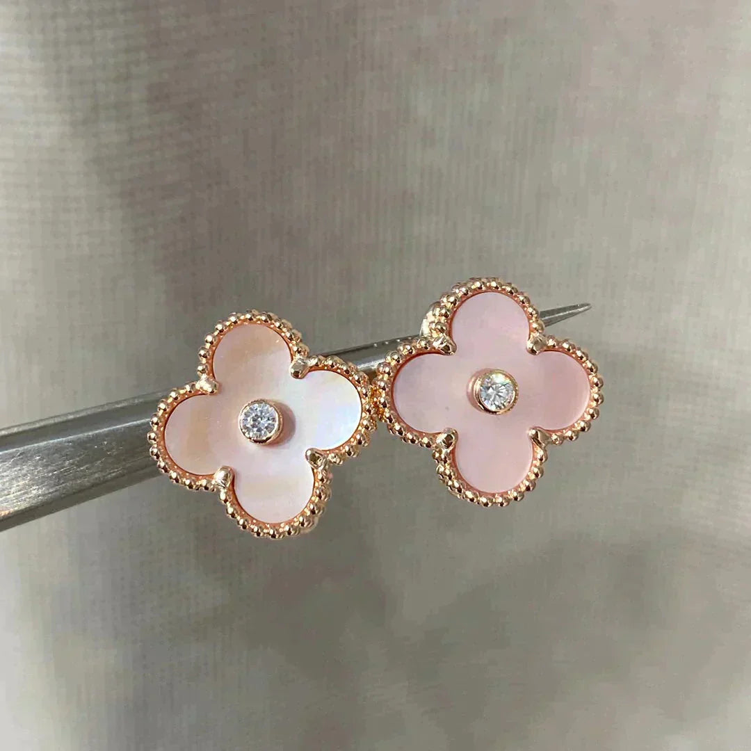 [ORA]CLOVER MEDIUM 1 MOTIFS  PINK MOP DIAMOND EARRINGS