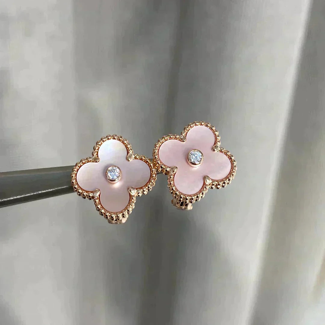 [ORA]CLOVER MEDIUM 1 MOTIFS  PINK MOP DIAMOND EARRINGS