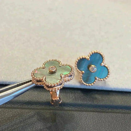 [ORA]CLOVER MEDIUM 1 MOTIFS GRAY MOP  DIAMOND EARRINGS