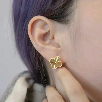 [ORA]CLOVER MEDIUM 1 MOTIFS LASER EARRINGS