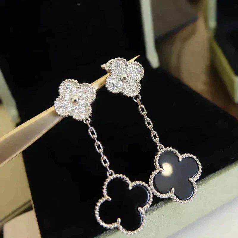 [ORA]CLOVER 2 MOTIFS  DIAMOND ONYX EARRINGS SILVER