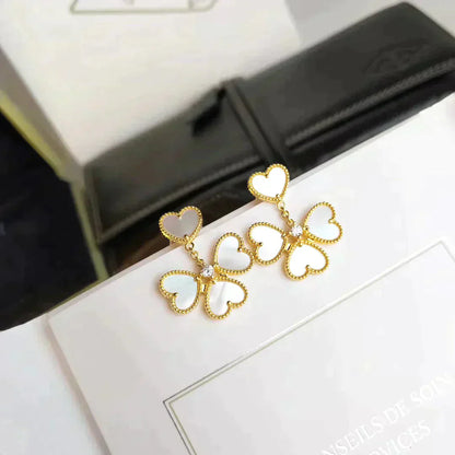 [ORA]CLOVER SWEET WHITE MOP EARRINGS