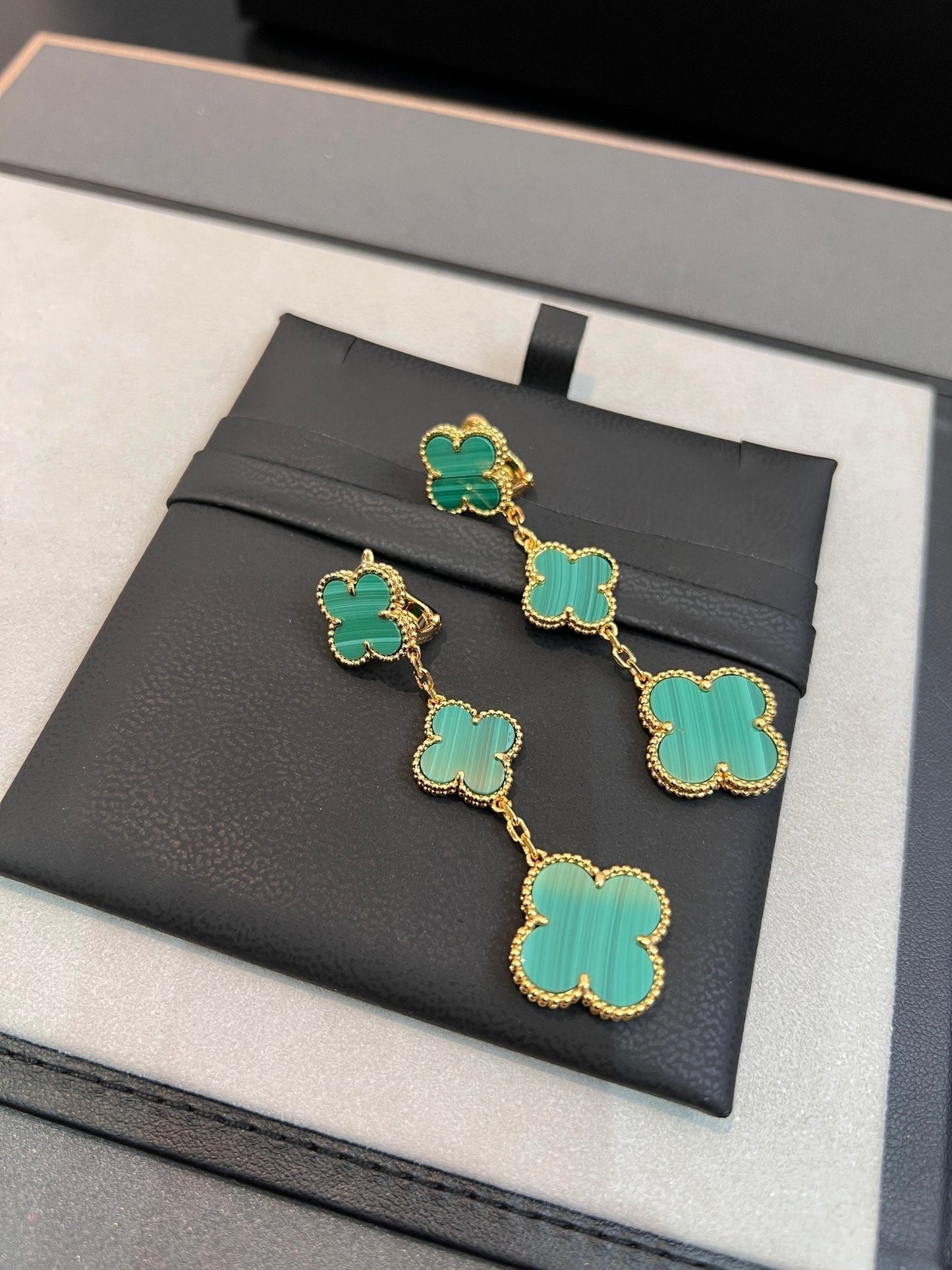 [ORA]CLOVER MALACHITE 3 MOTIFS GOLD