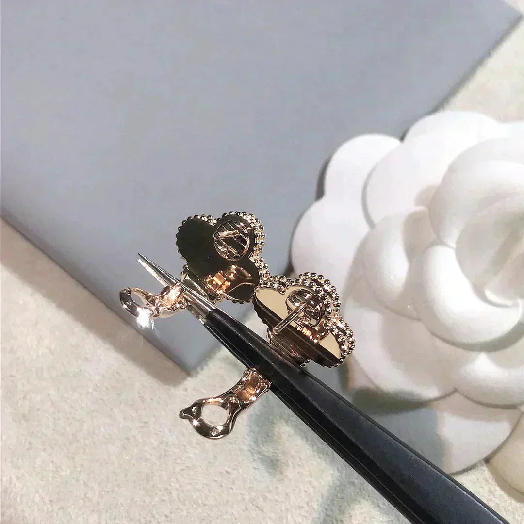 [ORA]CLOVER MEDIUM 1 MOTIFS  PINK MOP DIAMOND EARRINGS