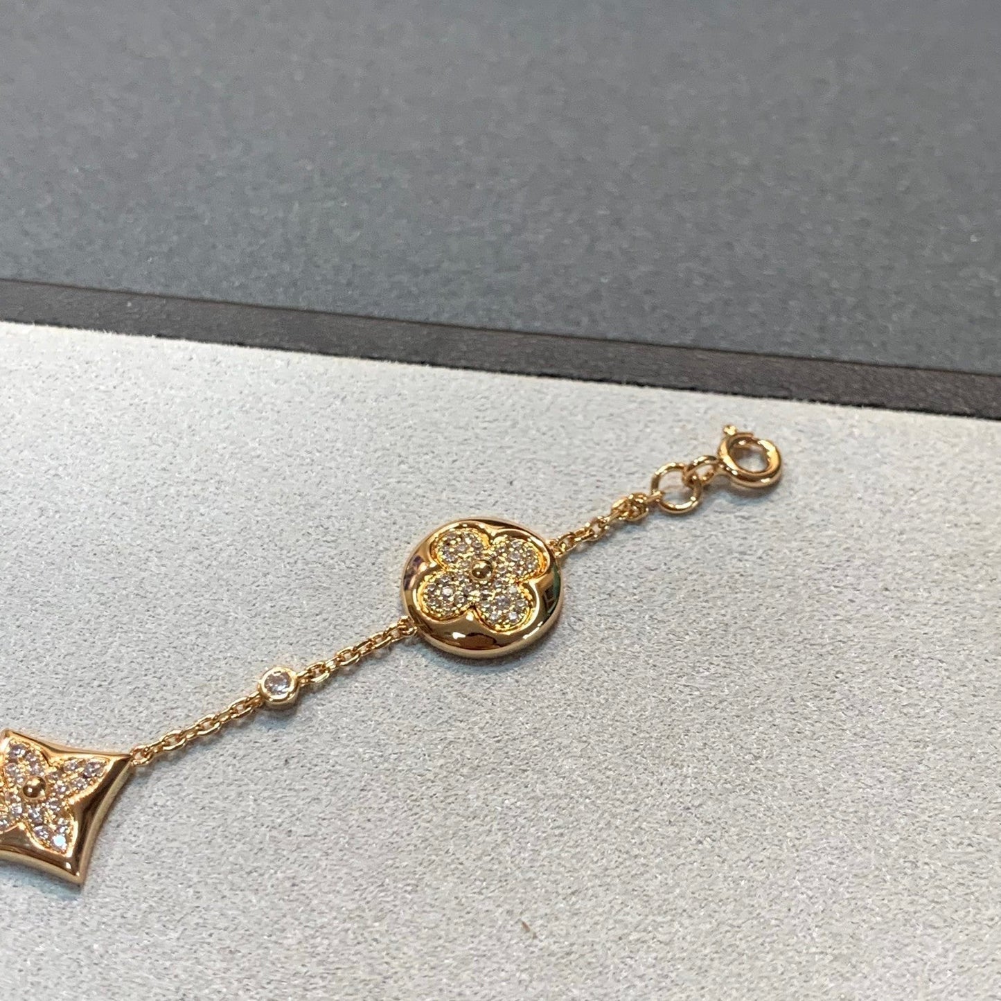 [ORA]STAR AND SUN 4 MOTIFS GOLD DIAMONDS BRACELET