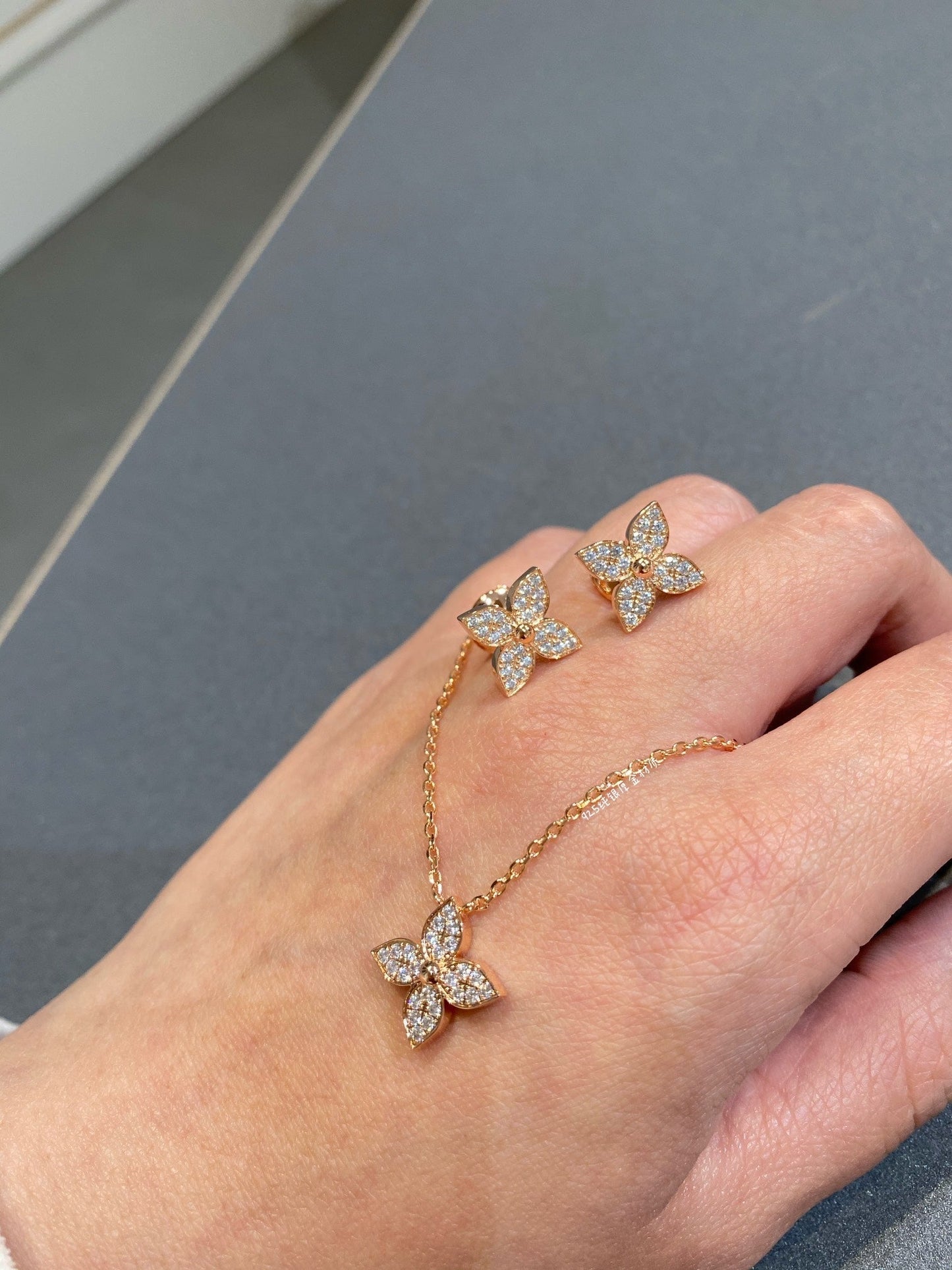 [ORA]STAR DIAMOND NECKALCE