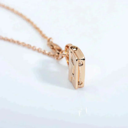 [ORA]AMULETTE PEDANT ROSE GOLD NECKLACE