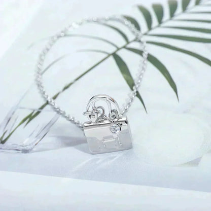 [ORA]AMULETTE PEDANT SILVER NECKLACE