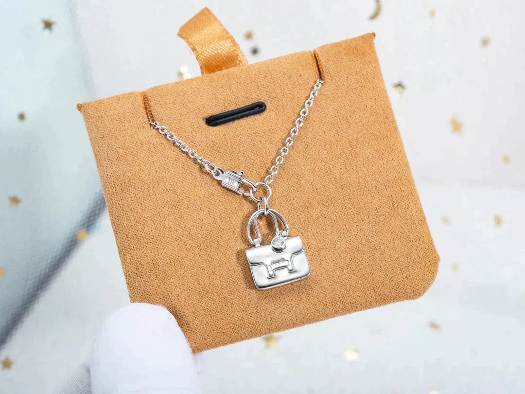 [ORA]AMULETTE PEDANT SILVER NECKLACE